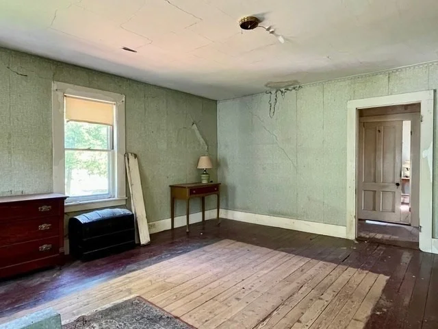 Photo of 107 Riverside Drive