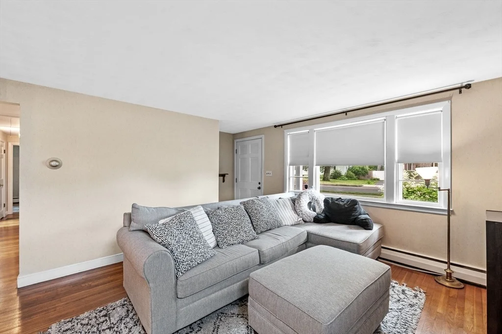 Photo of 452 Lowell