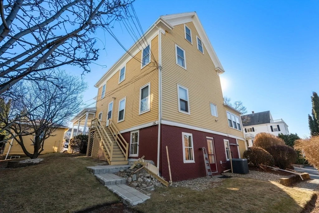 Photo of 826 Broadway