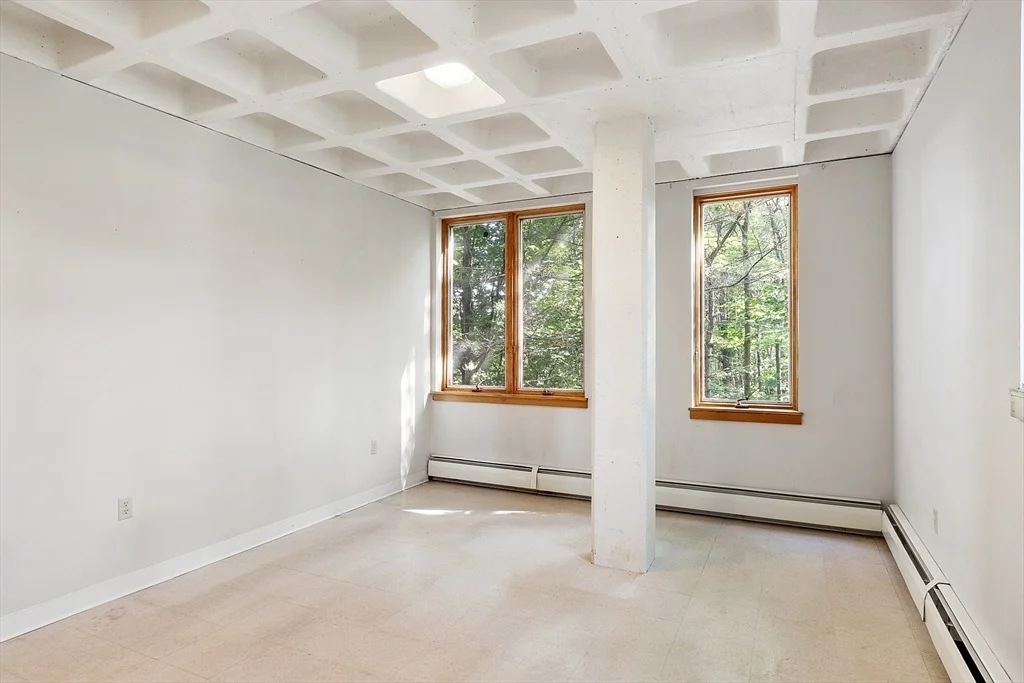 Photo of 69 Kendall Hill Rd