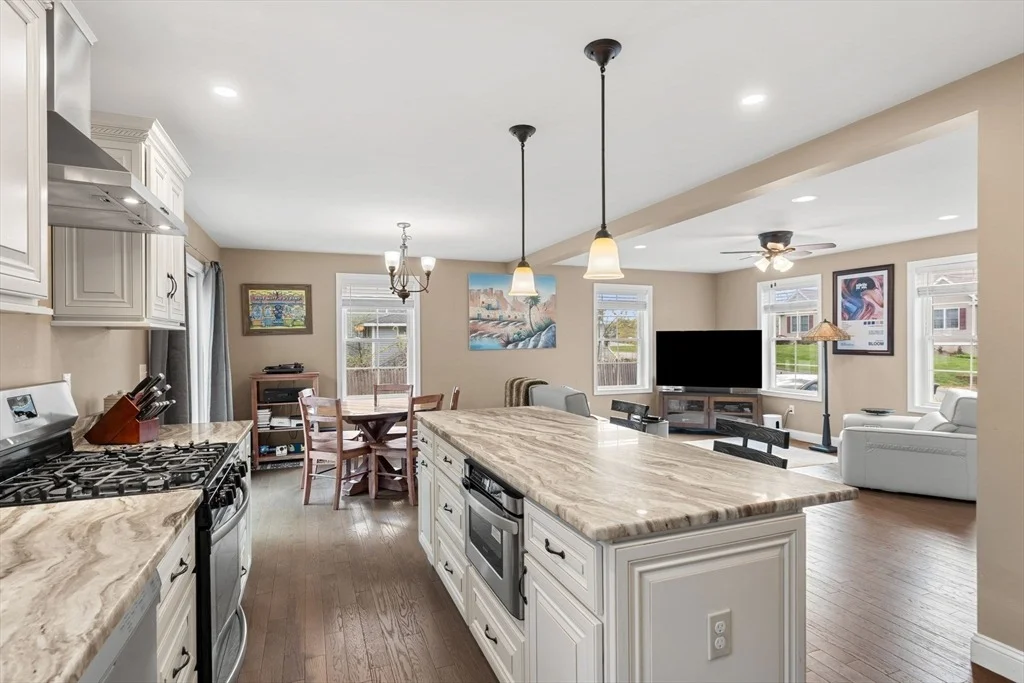 Photo of 32 Dennison Ave