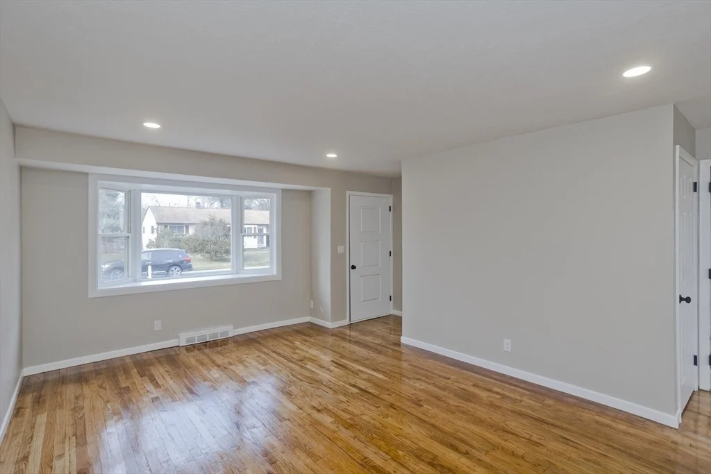 Photo of 2 Pearl St Ext
