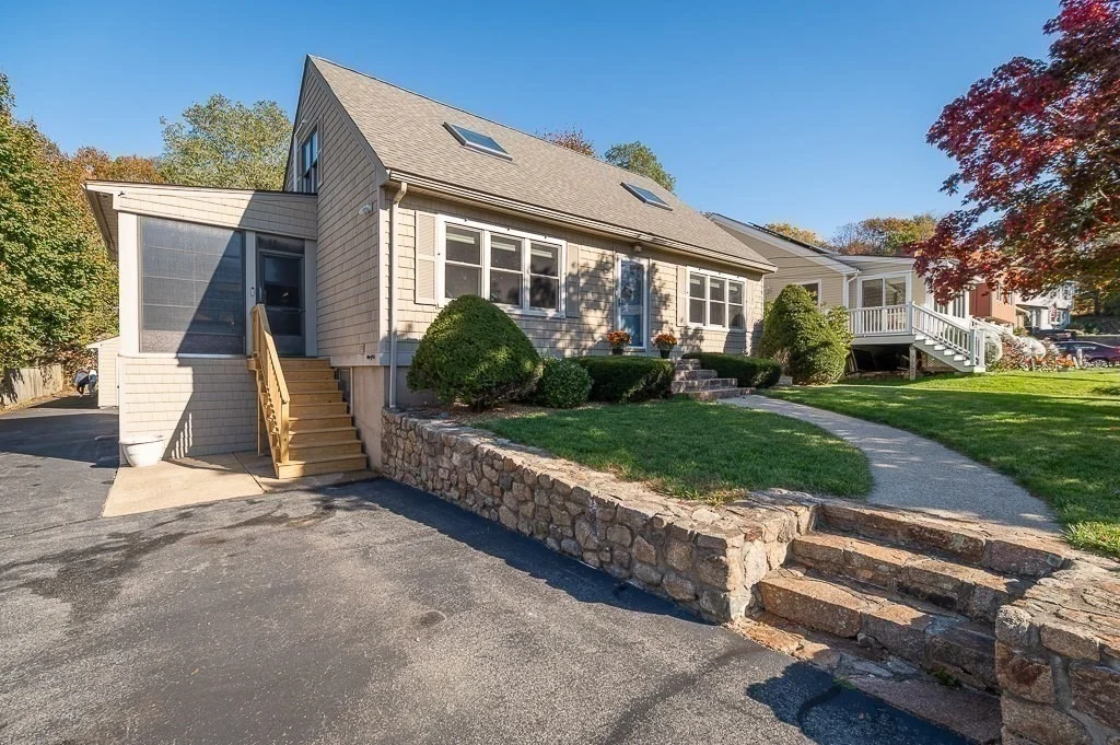 Photo of 28 Macomber Road