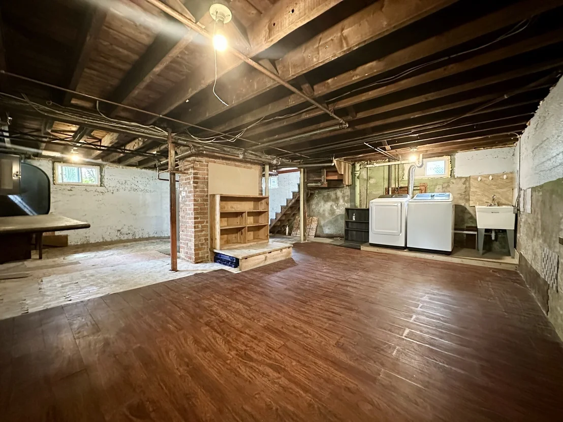 Photo of 91 Davis St