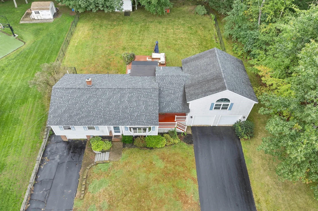 Photo of 10 Davis Road