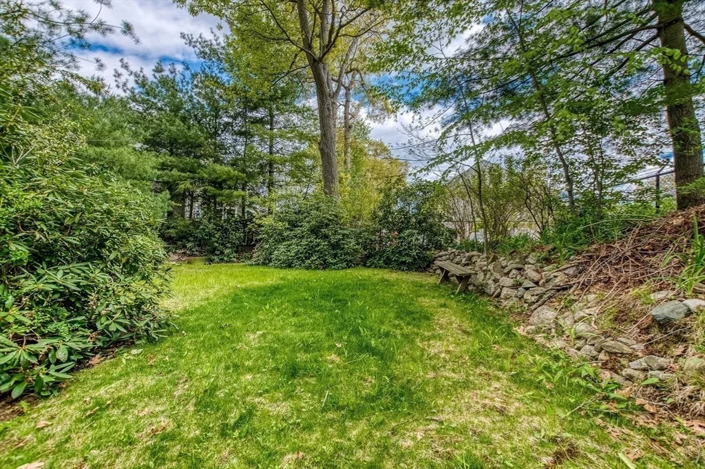 Photo of 42 Stoughton Rd