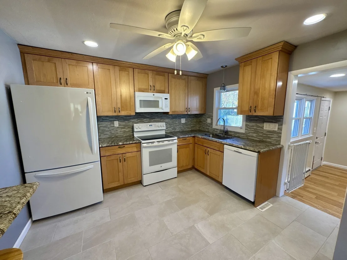 Photo of 18 Cedar Oak Lane