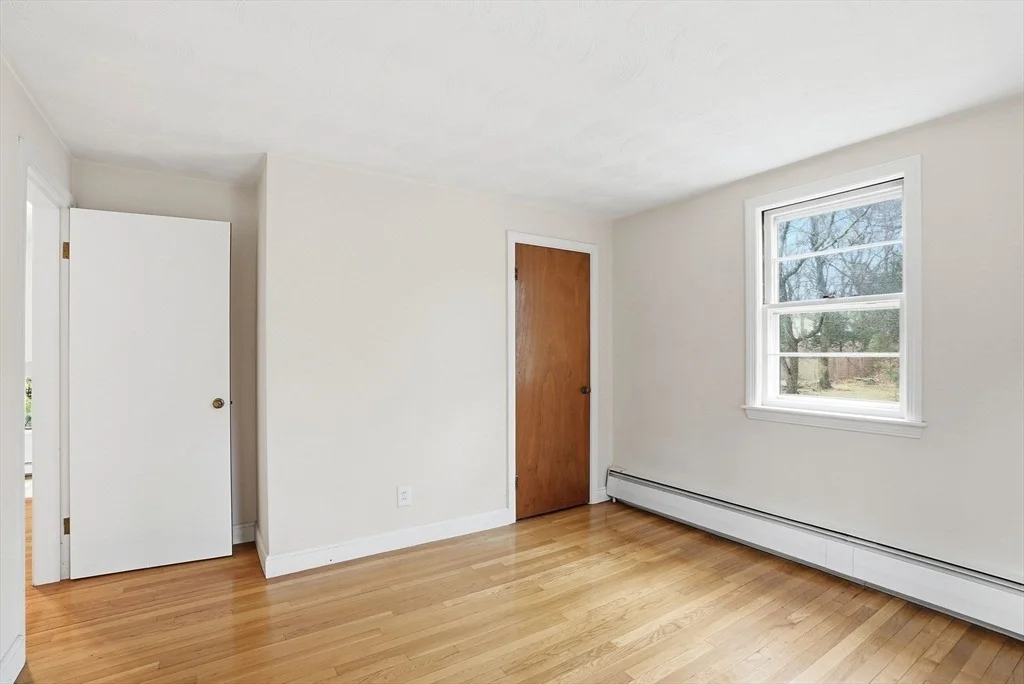 Photo of 8 Ledgewood Drive