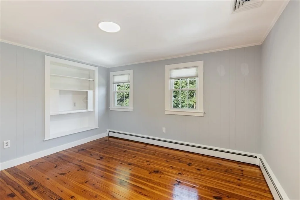 Photo of 16 Indian Ln