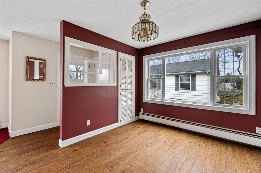Photo of 504 Loring Ave