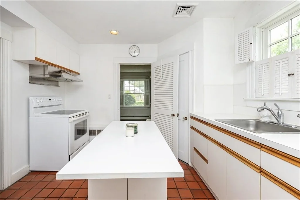 Photo of 22 Oak St