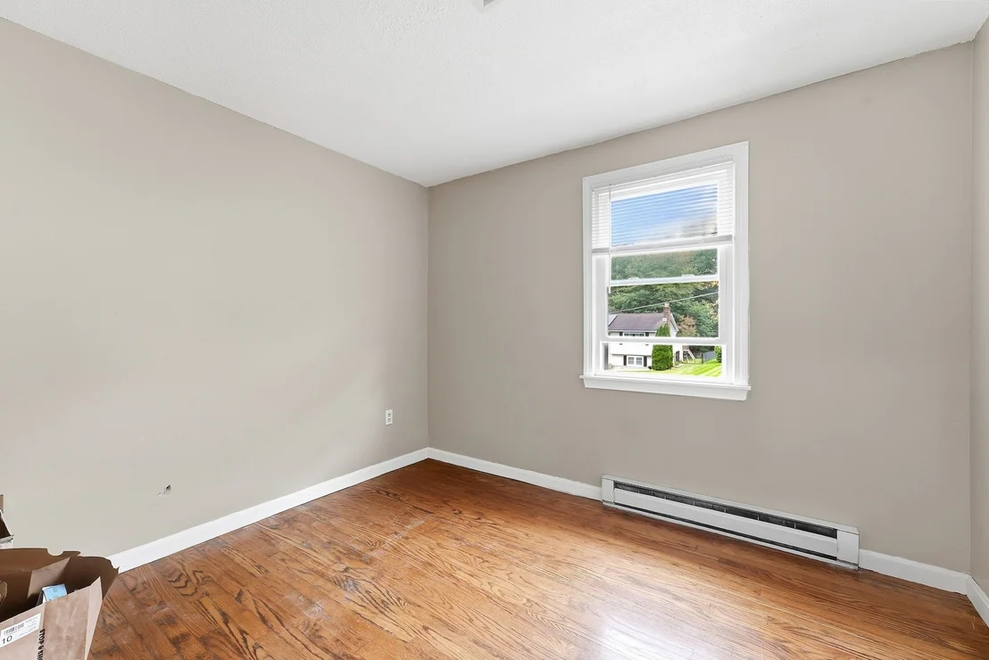 Photo of 131 Beacon Hill Rd