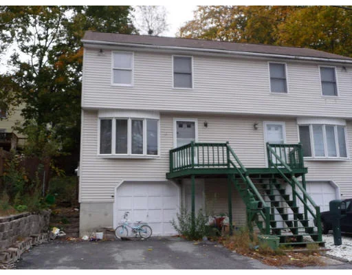Photo of 8 Thenius St