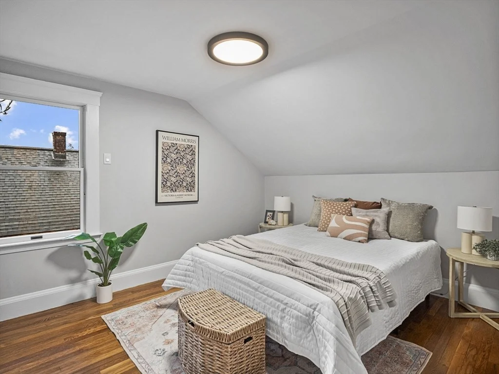 Photo of 13 Dustin St