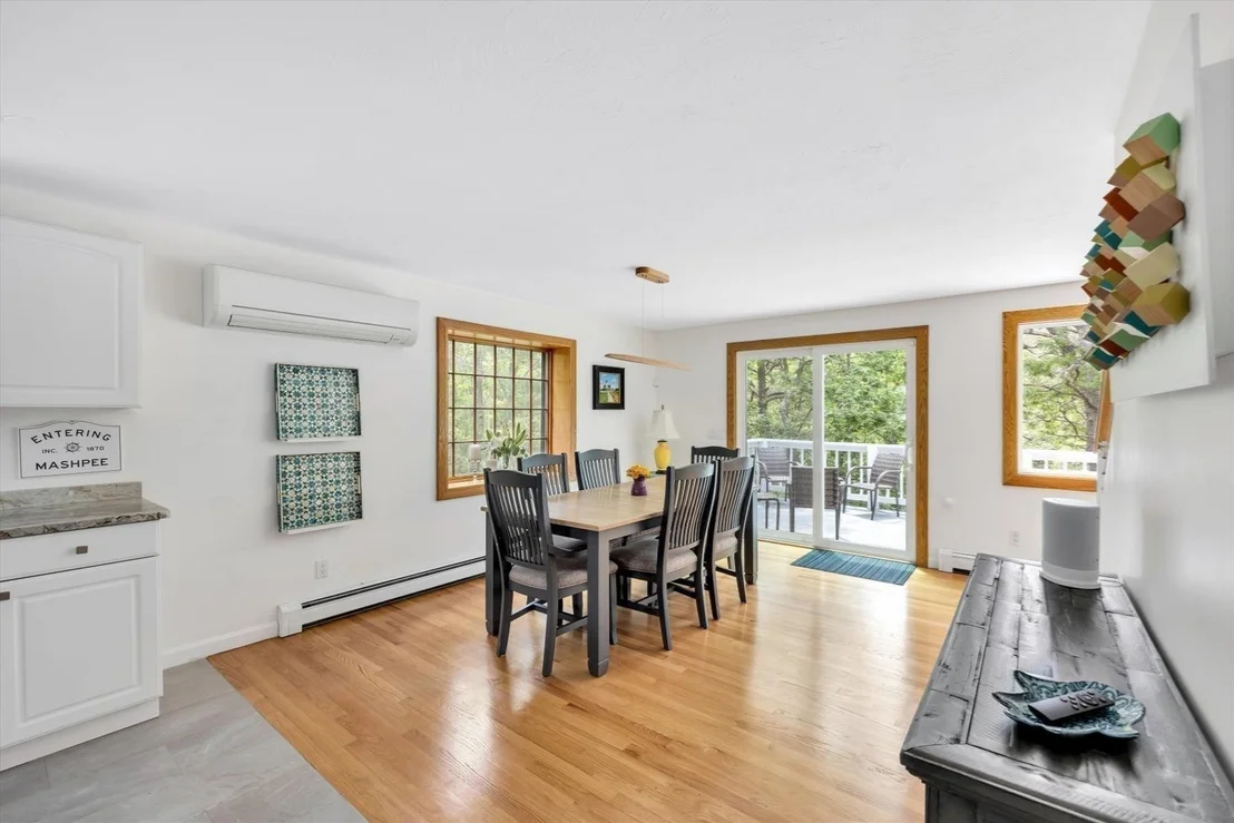 Photo of 11 Santuit Pond Rd