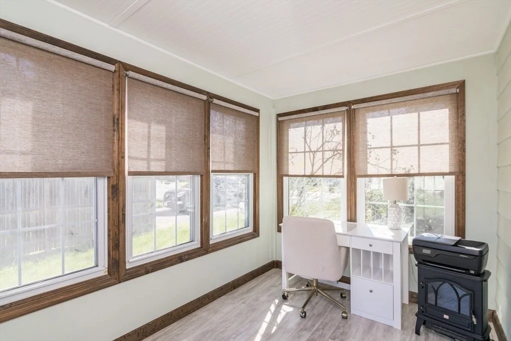 Photo of 77 Lindbergh Blvd