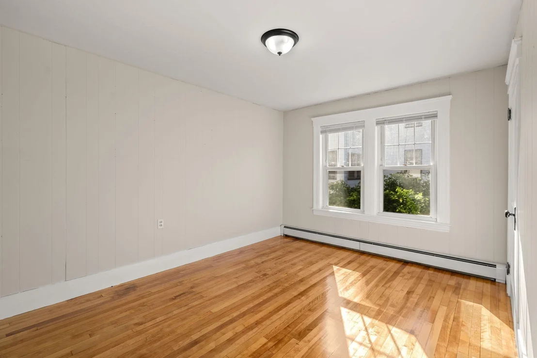 Photo of 132 May St