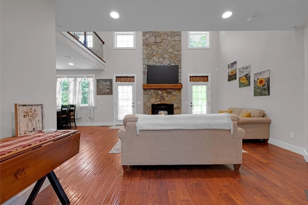 Photo of 59 James Rd