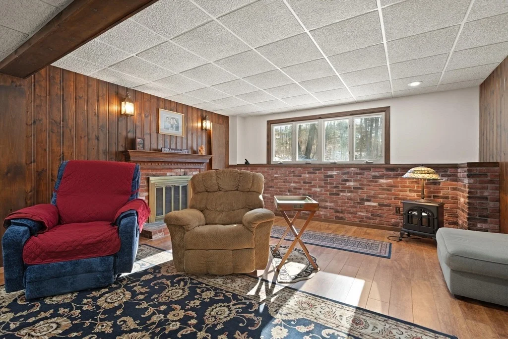 Photo of 170 Stearns Ave