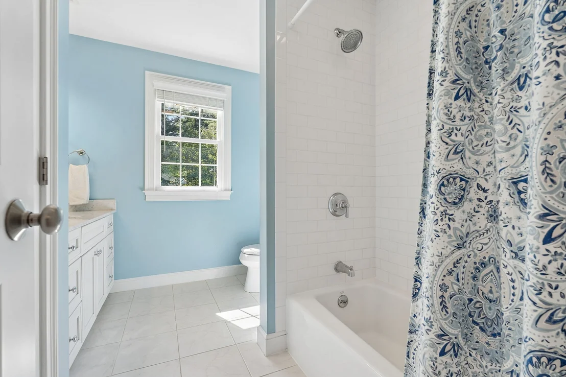 Photo of 7 Sylvan Dr