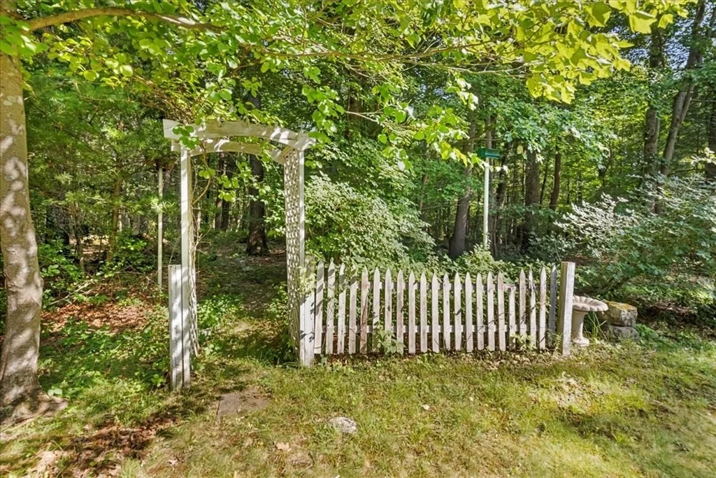 Photo of 136 Bernard Circle