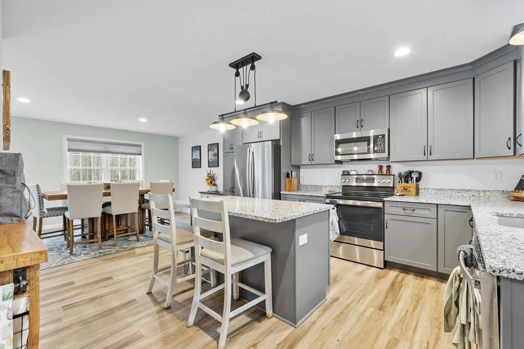 Photo of 40 Doyle Ave