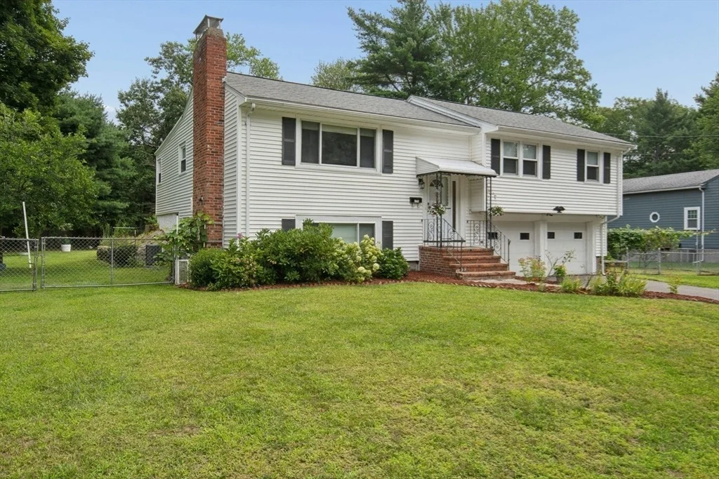 Photo of 129 Chickering Road