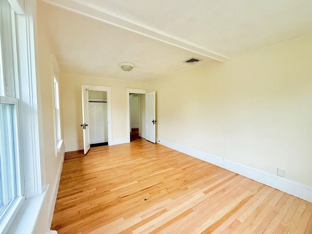 Photo of 47 Kendall Ave