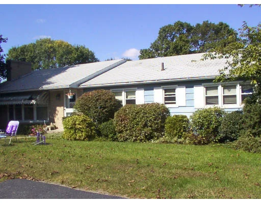 Photo of 147 Winifred Ave