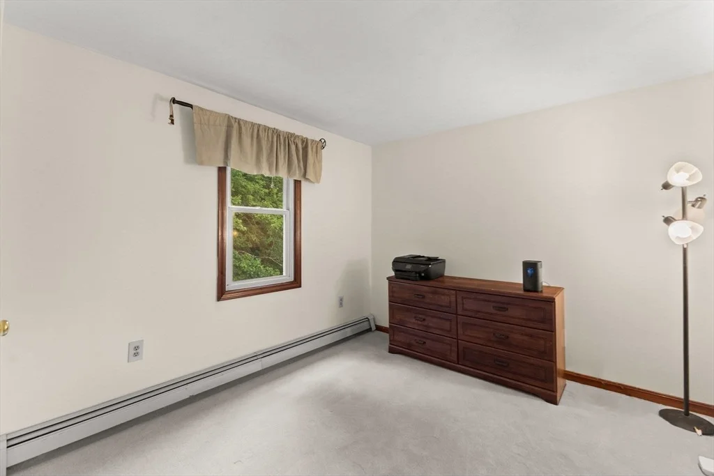 Photo of 71 Pondview Circle