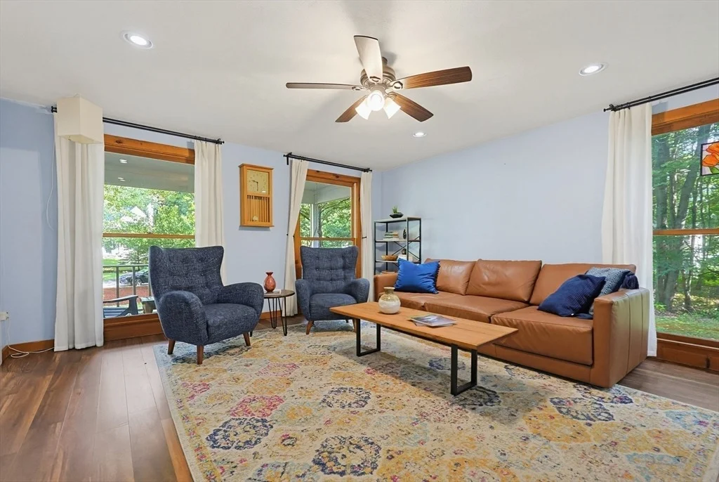 Photo of 74 Spinning Wheel Dr