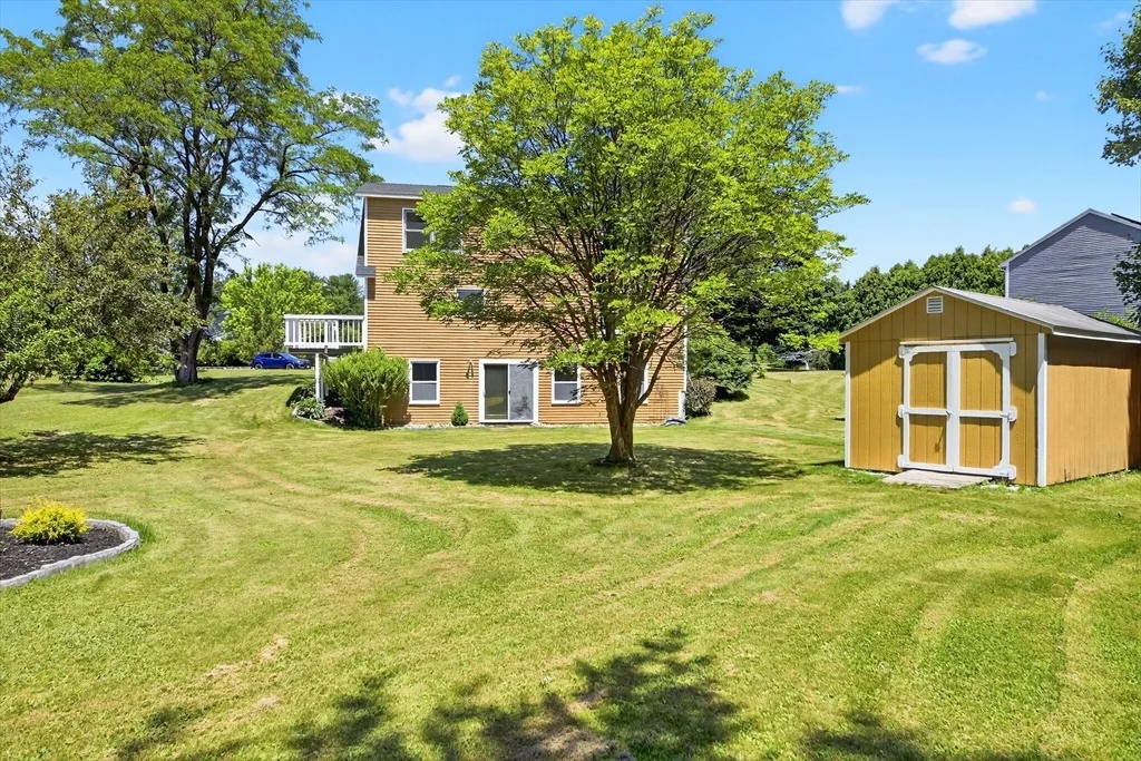 Photo of 32 Sarah Ln