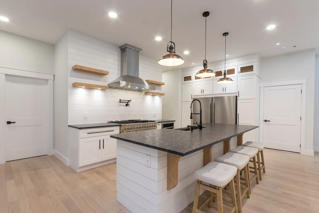 Photo of 5 Lighthouse Ln
