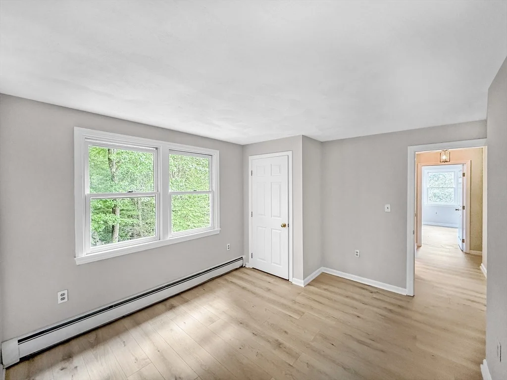 Photo of 21 Burnside Ln