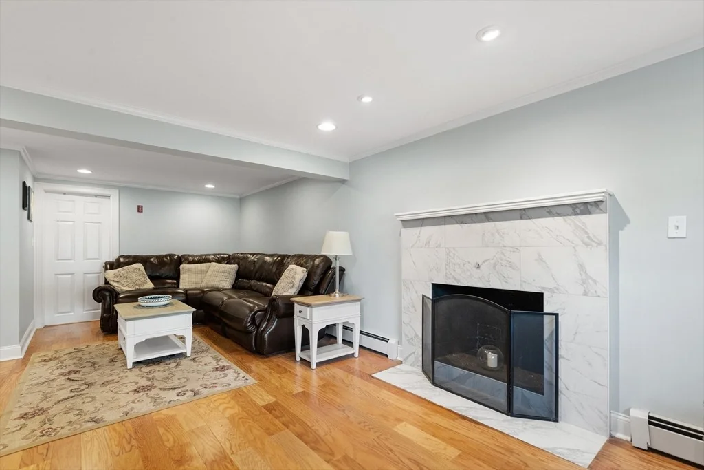 Photo of 10 Murdock Dr