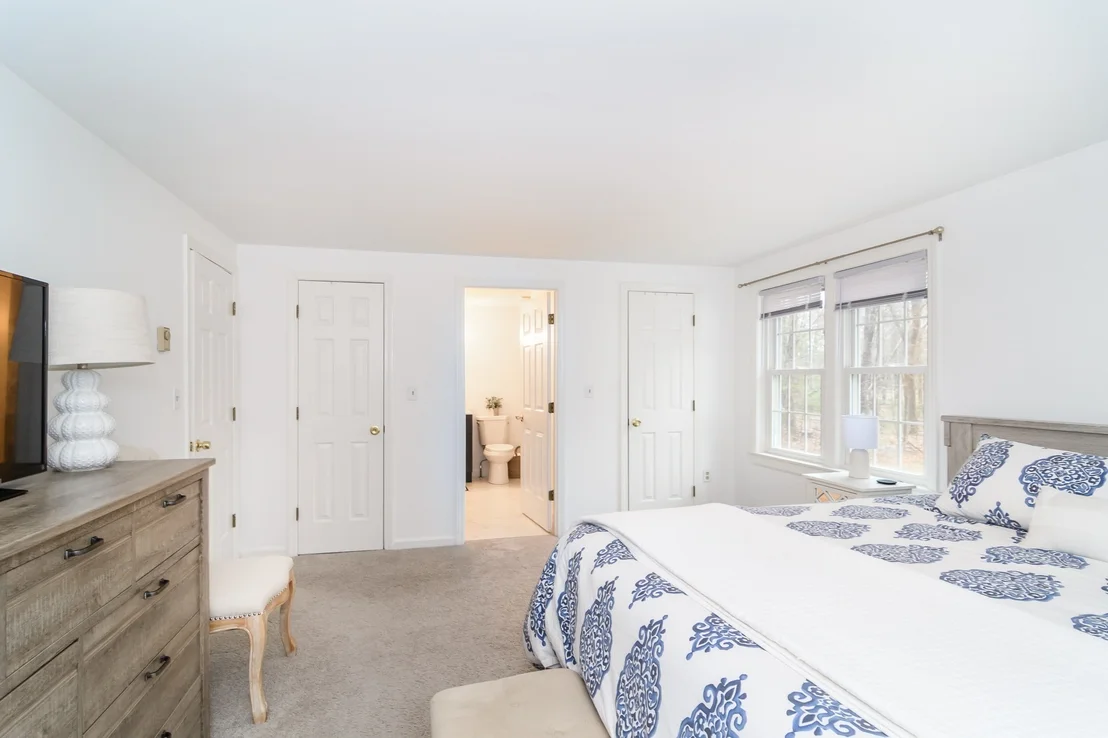 Photo of 2 Sawmill Cir