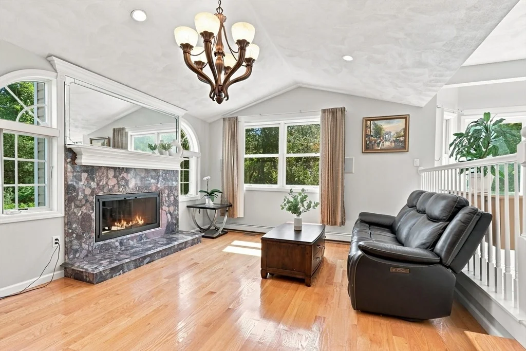 Photo of 9 Sullivan Cir