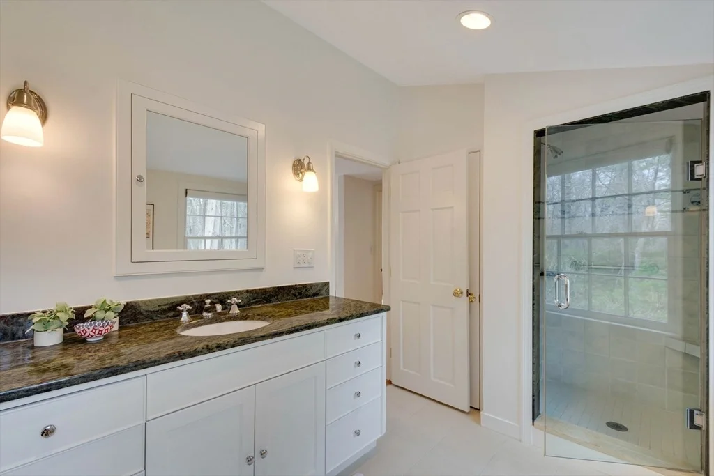 Photo of 134 Sandy Pond Rd