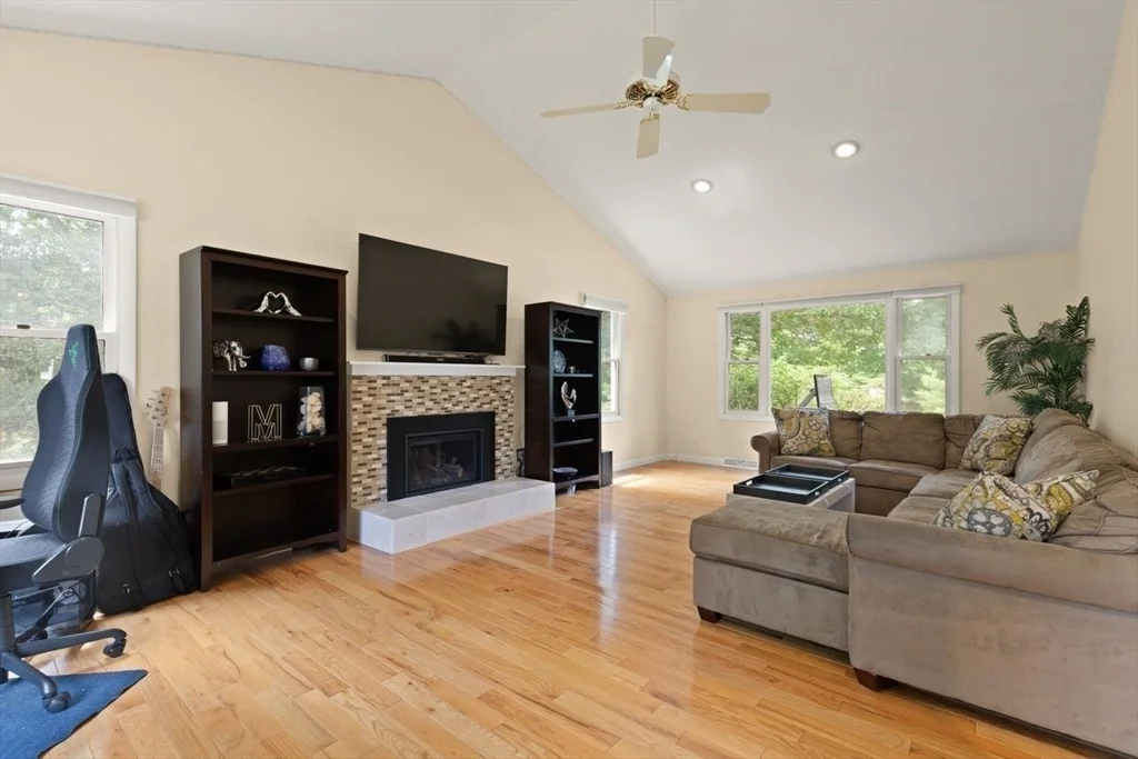 Photo of 10 Cheshire Rd