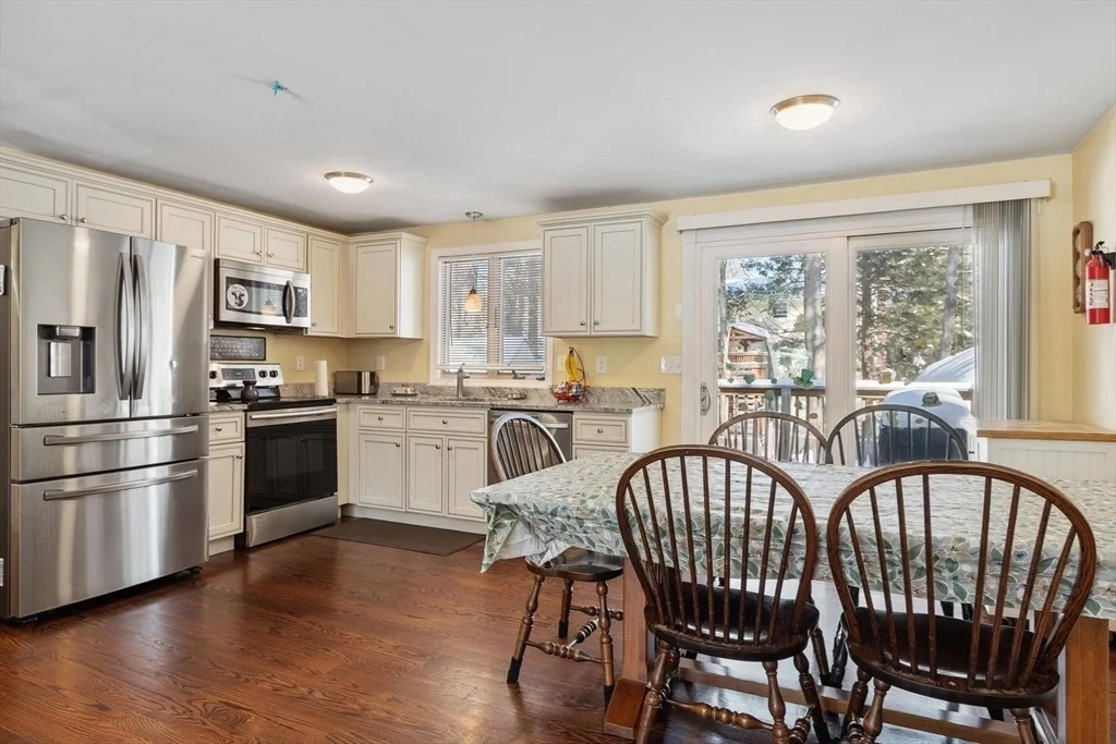 Photo of 6 Balsam Dr