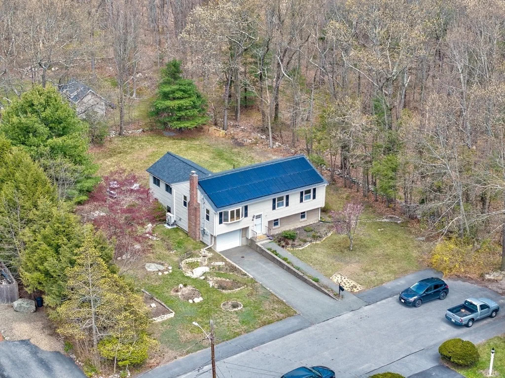 Photo of 4 Park Dr