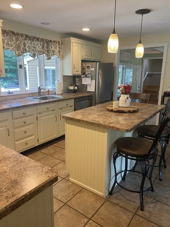 Photo of 72 Hickory Drive North