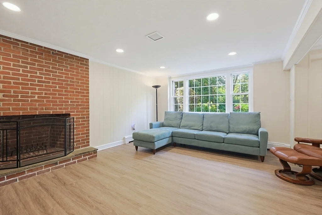 Photo of 19 Belmont Rd