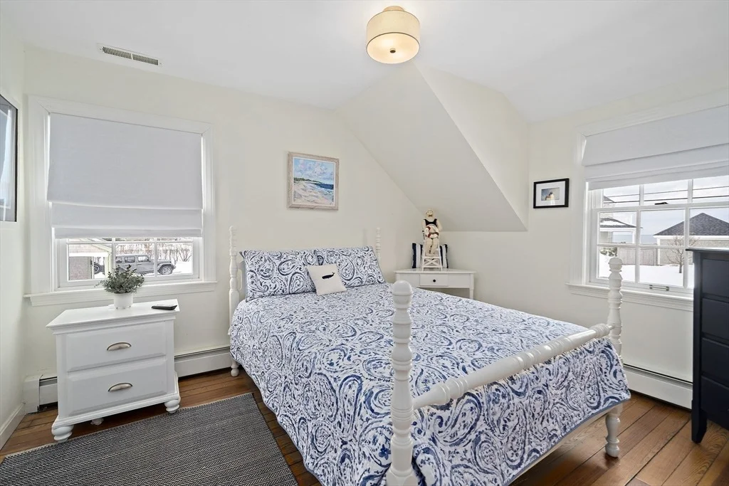 Photo of 55 Crescent Ave