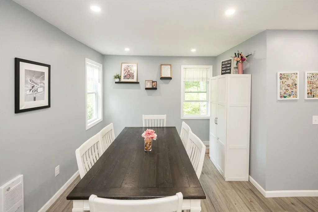 Photo of 132 Nugget Dr