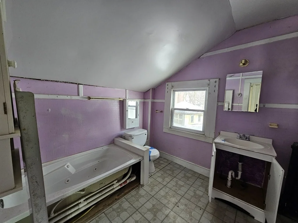 Photo of 24 Spring St