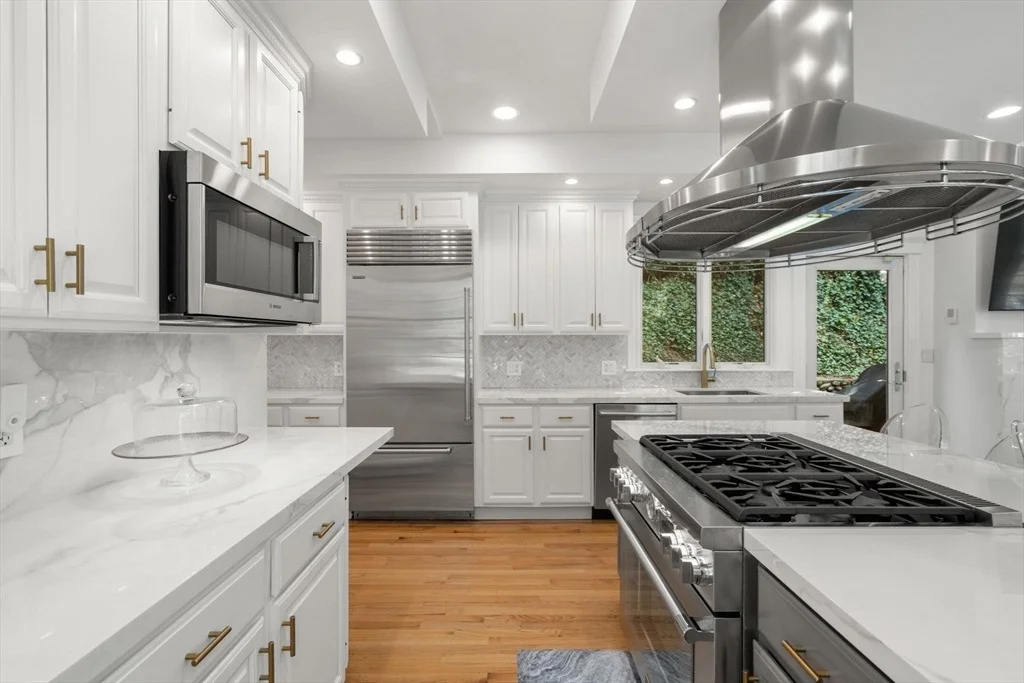 Photo of 110 Avalon Rd