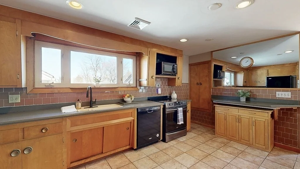 Photo of 199 Sunderland Rd