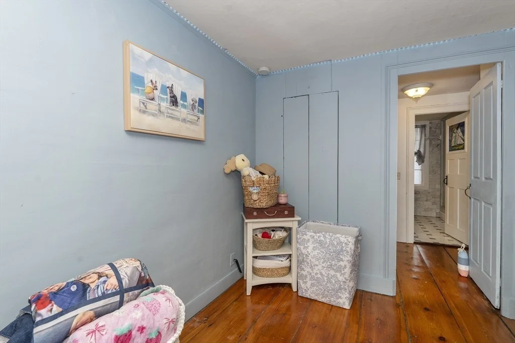 Photo of 356 Main St