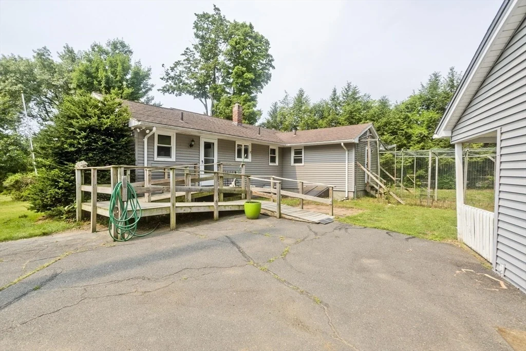 Photo of 492 Morgan Road